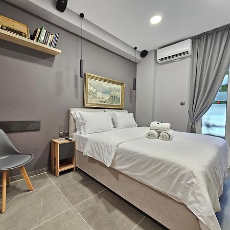 Dione Luxury Business Suite In The Heart Of Athen Eksteriør billede