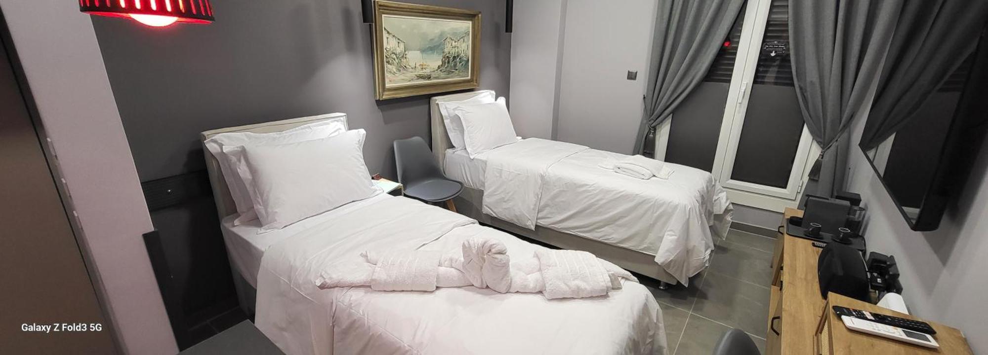 Dione Luxury Business Suite In The Heart Of Athen Eksteriør billede