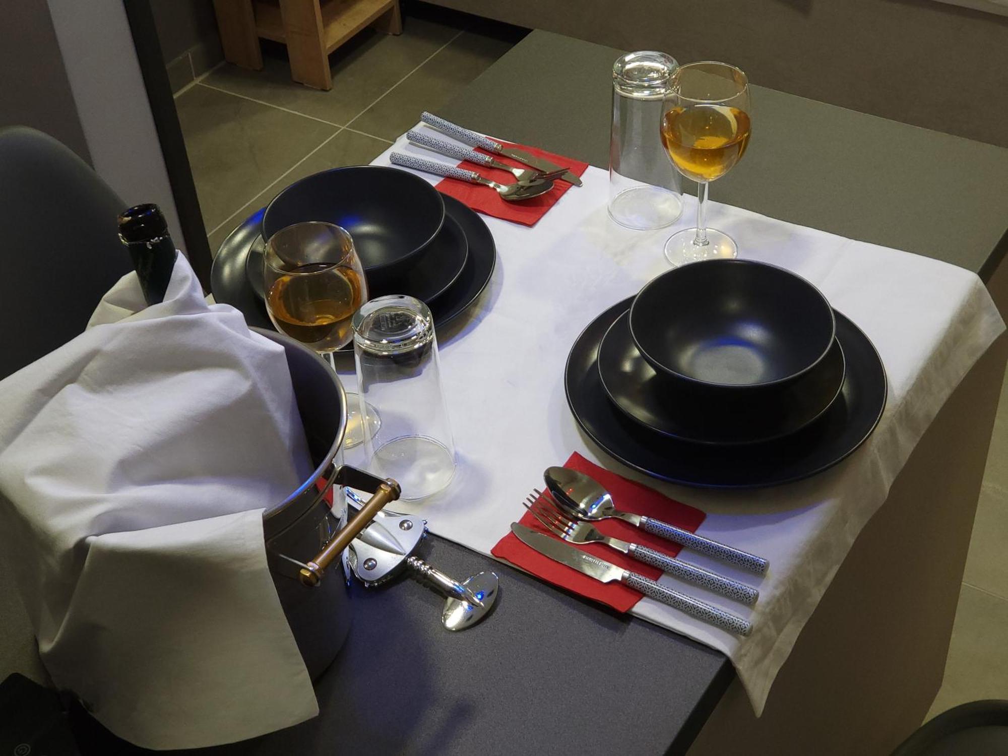 Dione Luxury Business Suite In The Heart Of Athen Eksteriør billede