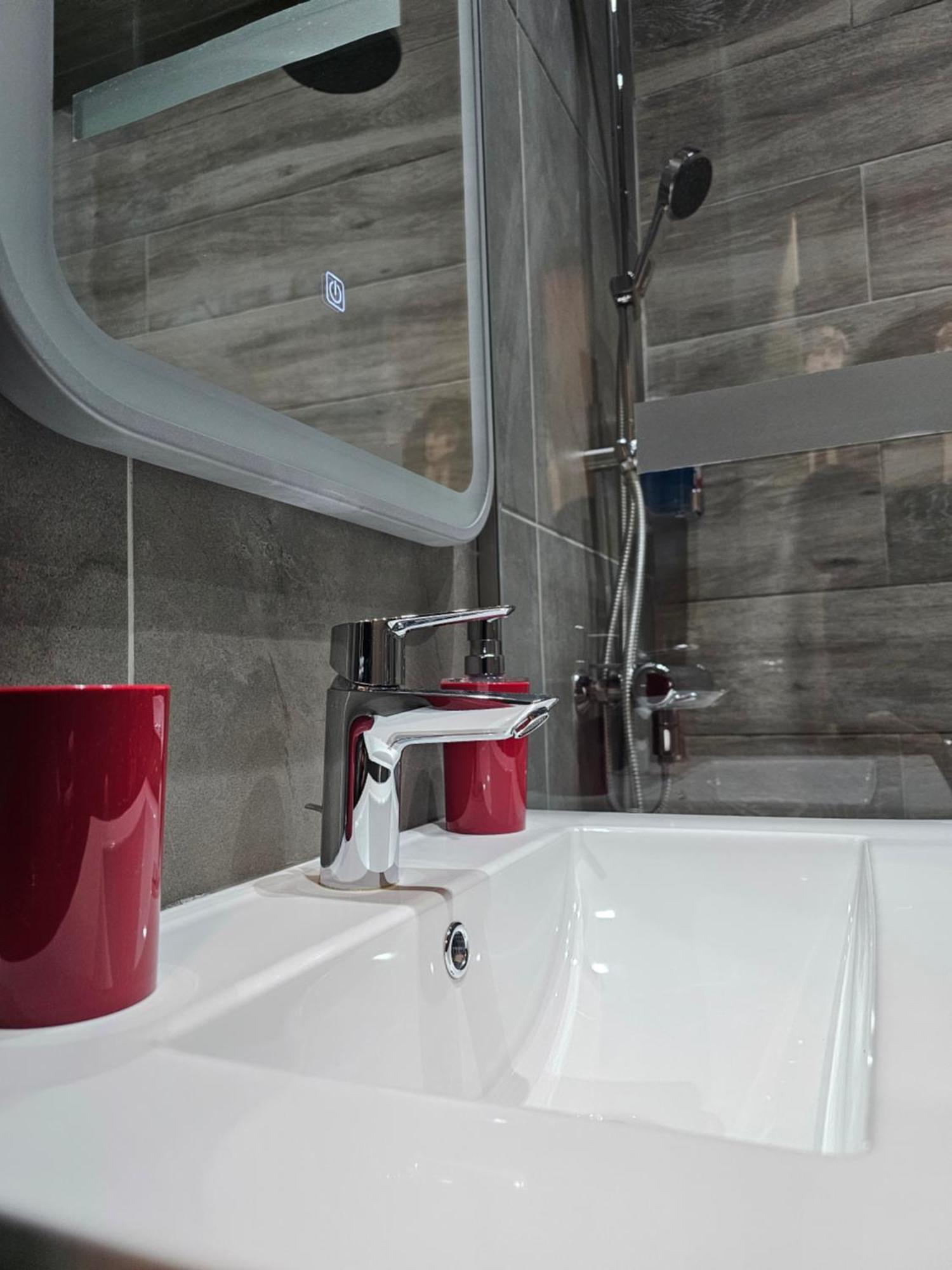 Dione Luxury Business Suite In The Heart Of Athen Eksteriør billede