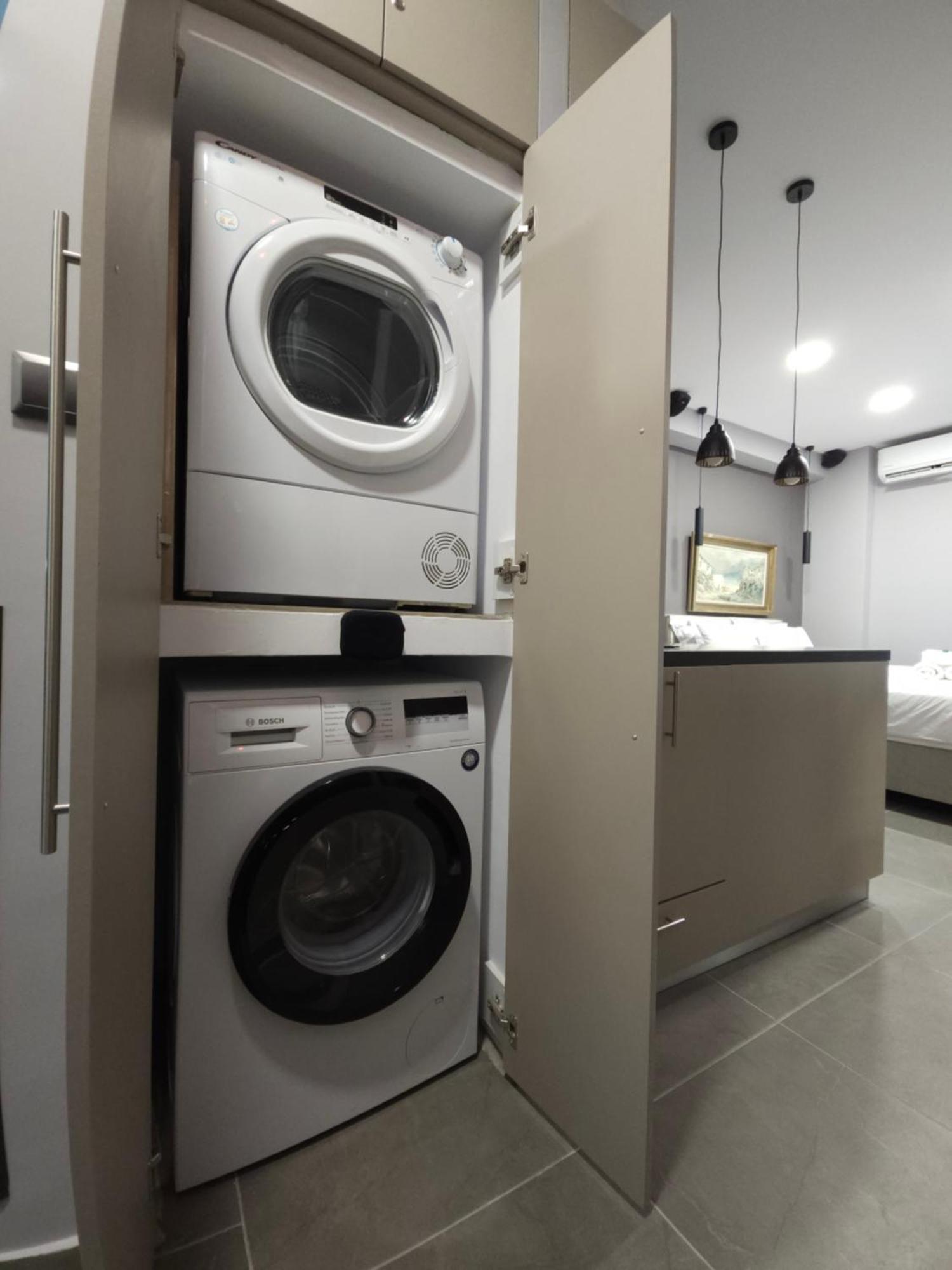 Dione Luxury Business Suite In The Heart Of Athen Eksteriør billede