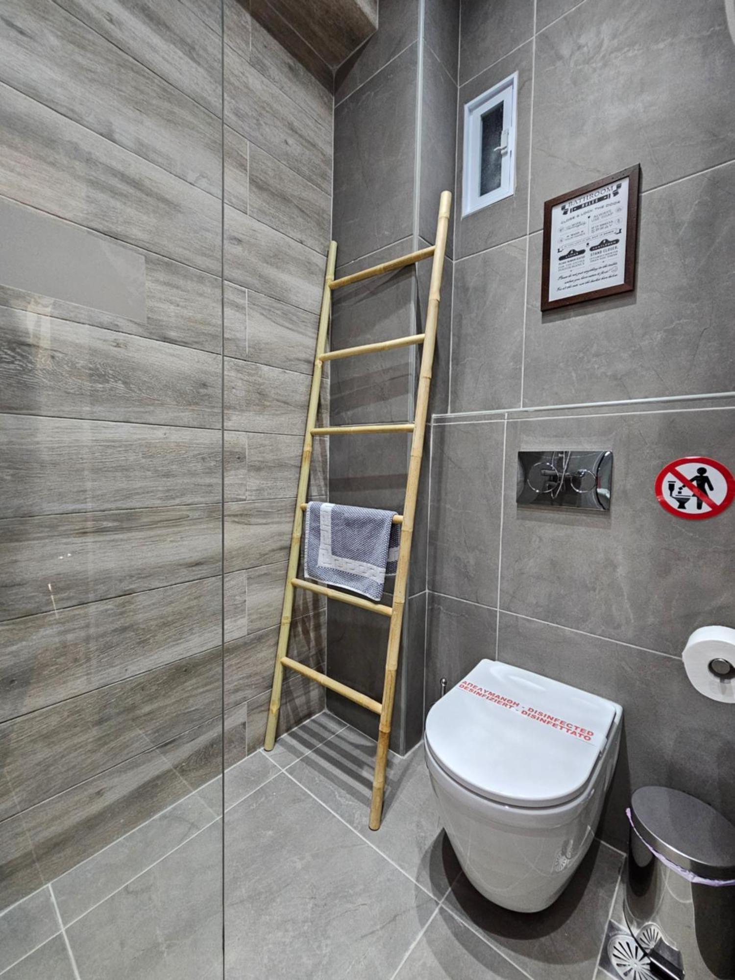 Dione Luxury Business Suite In The Heart Of Athen Eksteriør billede