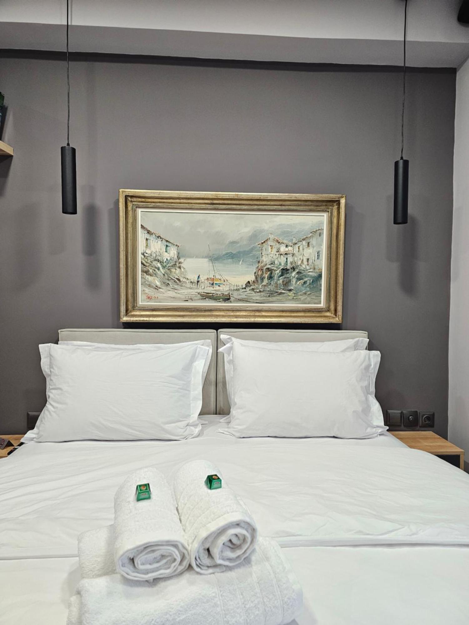 Dione Luxury Business Suite In The Heart Of Athen Eksteriør billede